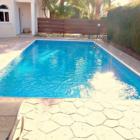 Villa Aphrodite Queens Paradise Coral Bay