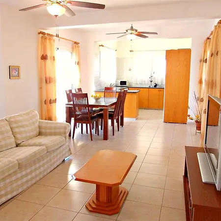 Aphrodite Queens Paradise Villa *