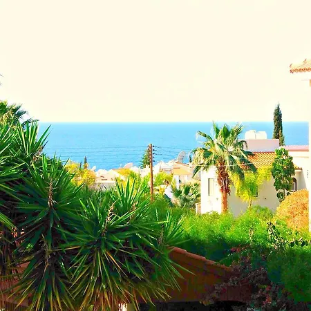 Aphrodite Queens Paradise *